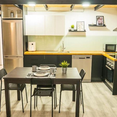 Amplio Apartamento Con Bicicletas Appartamento Valenza Esterno foto