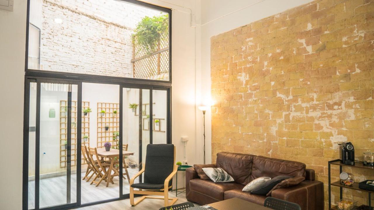 Amplio Apartamento Con Bicicletas Appartamento Valenza Esterno foto